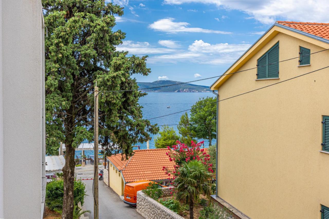 Sea La Vie Rooms Novi Vinodolski Exterior foto