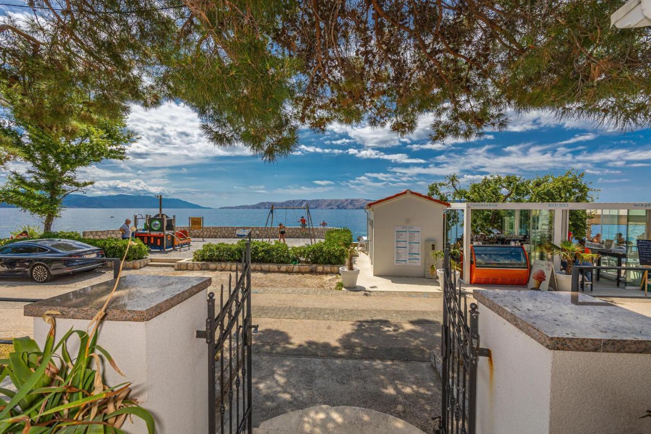 Sea La Vie Rooms Novi Vinodolski Exterior foto